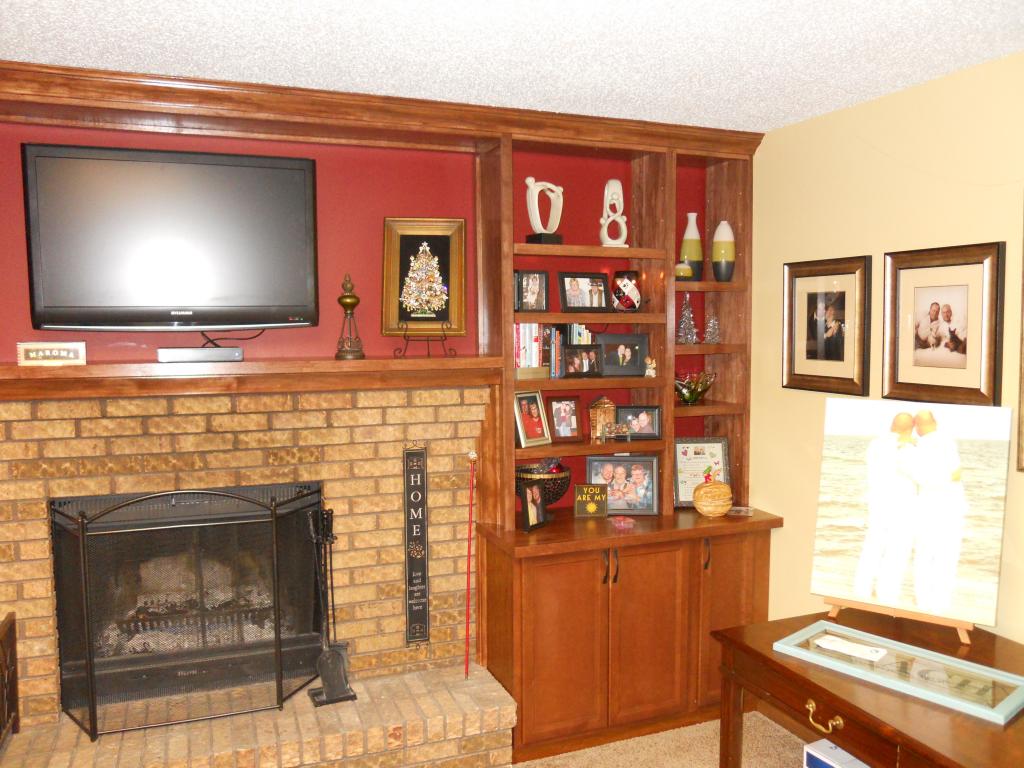 Custom Living Room Cabinets